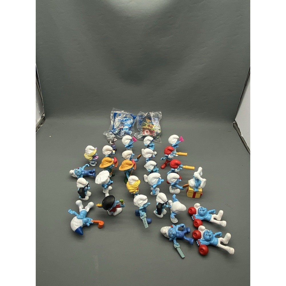 2011-2013 McDonalds Lot Of 31 Smurfs Hefty, Smurfette Figurine Many Duplicates - Picture 5 of 14